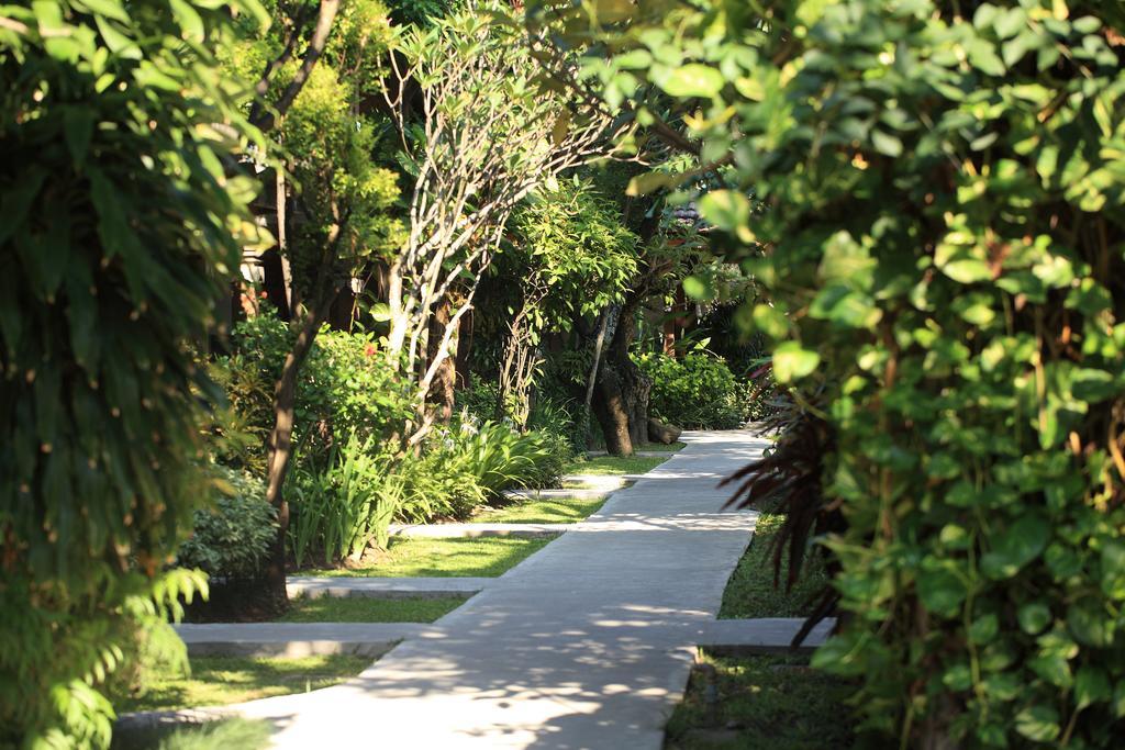 Matahari Bungalow Hotel Legian  Exterior photo